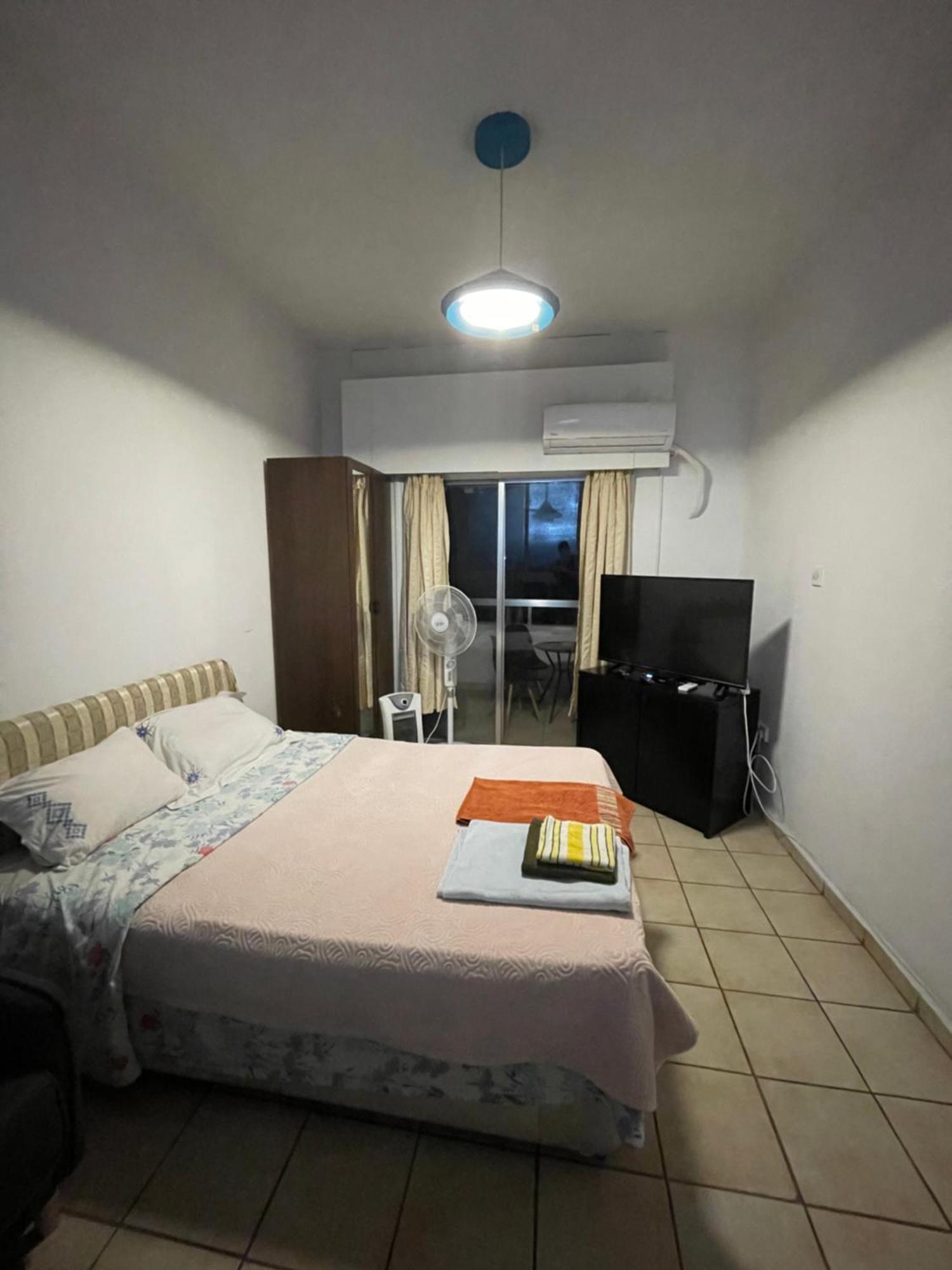 Studio Apartment Larnaca Exterior photo